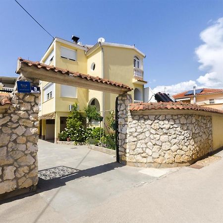 Apartments And Room Lotus Tribalj Εξωτερικό φωτογραφία