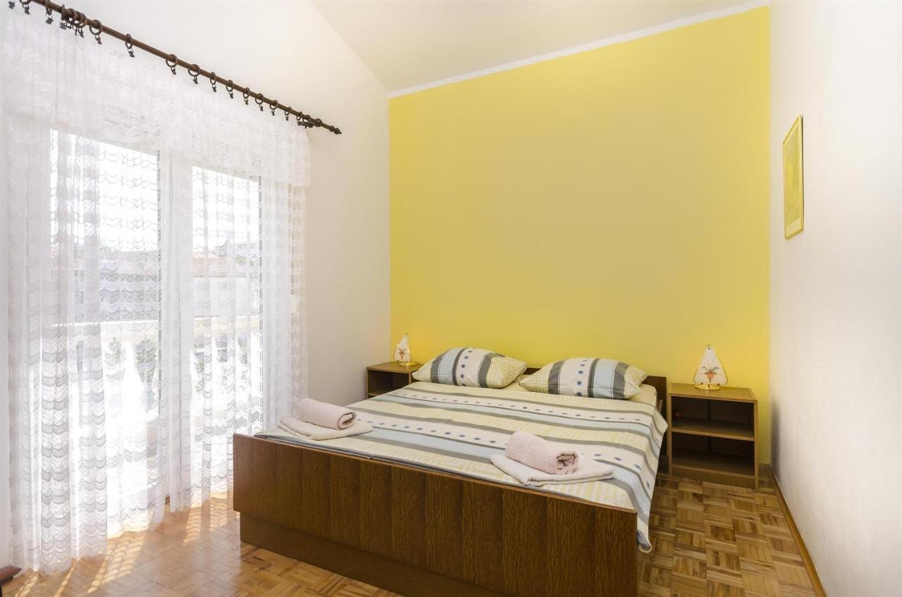 Apartments And Room Lotus Tribalj Εξωτερικό φωτογραφία