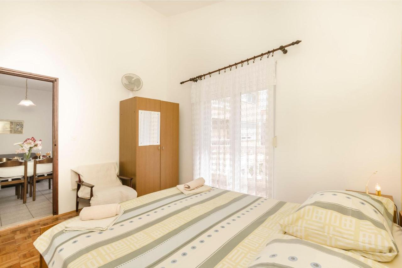 Apartments And Room Lotus Tribalj Εξωτερικό φωτογραφία